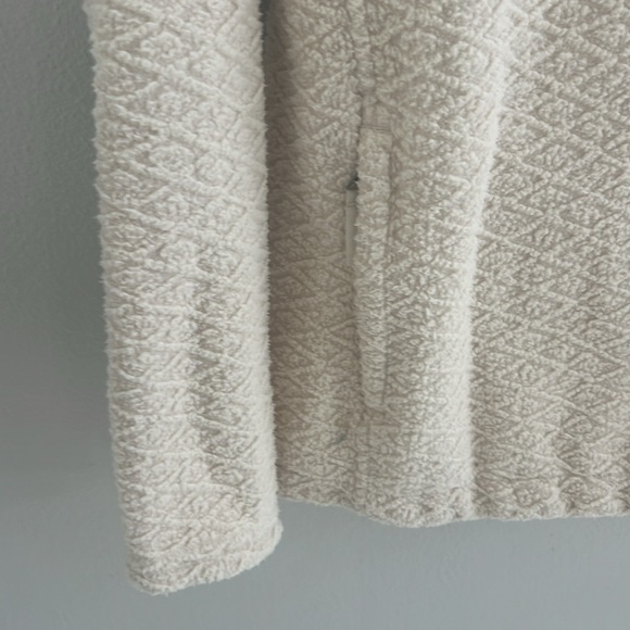 Patagonia cream pullover sweatshirt size small - Picture 4 of 7
